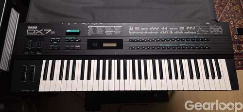 Yamaha DX7s