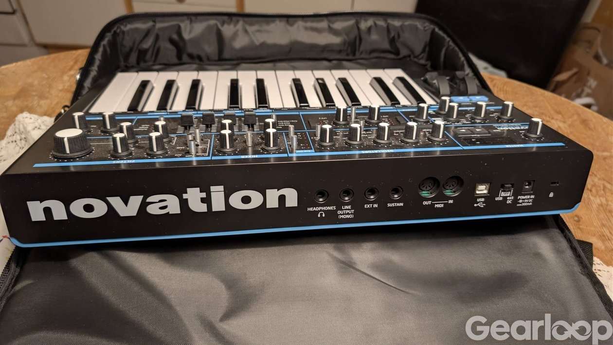 Novation Bass Station ll (med gigbag) - bild 2