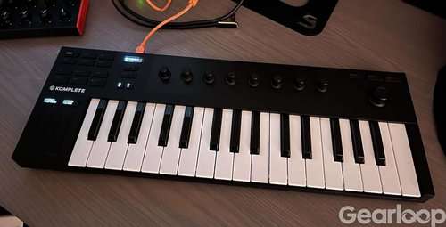 Native Instruments Komplete Kontrol M32