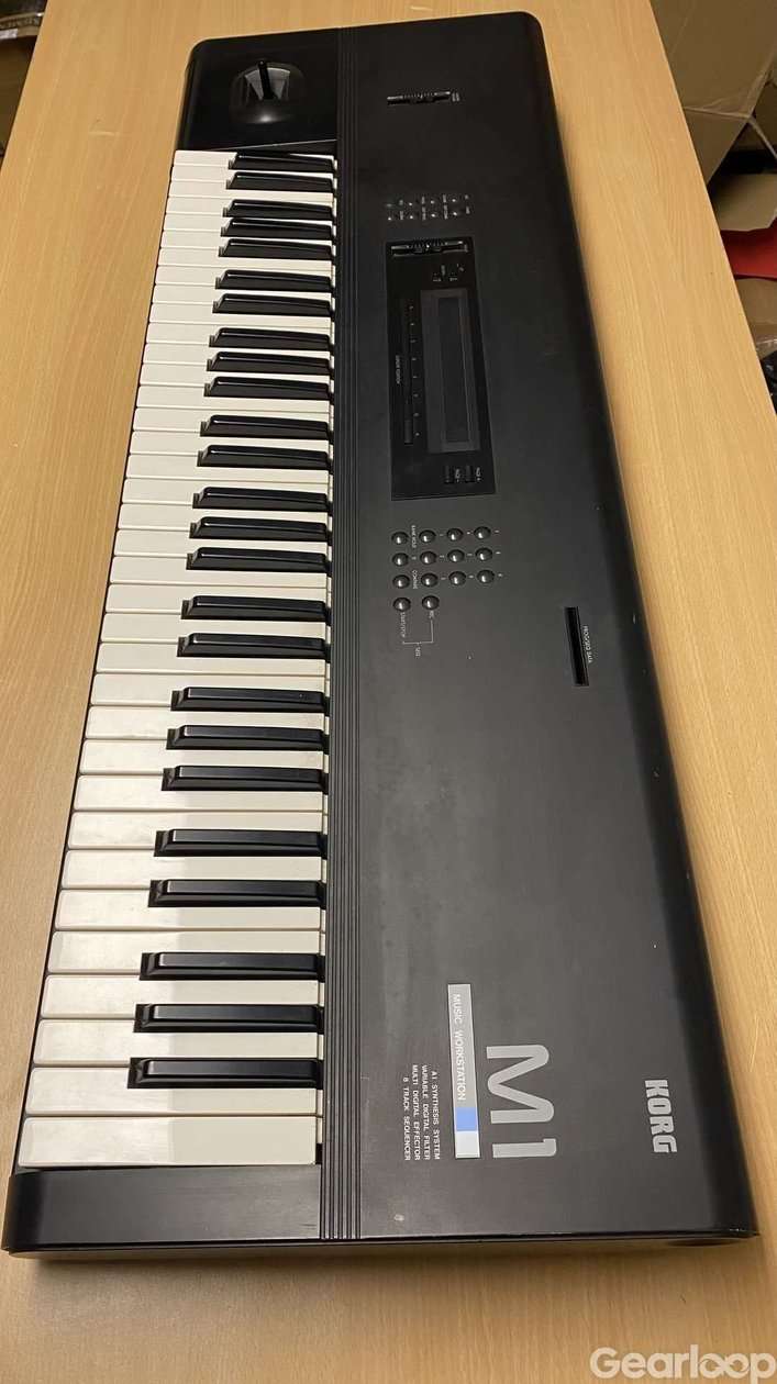 Korg M1 - bild 2