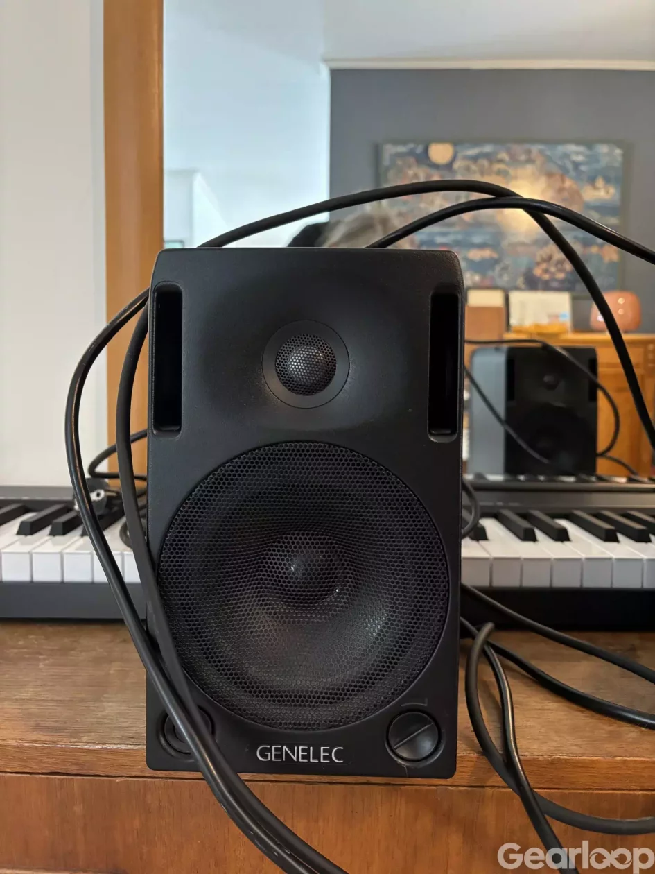 Komplett hemmastudio – Genelec, Apollo Twin & MIDI-keyboard - bild 2