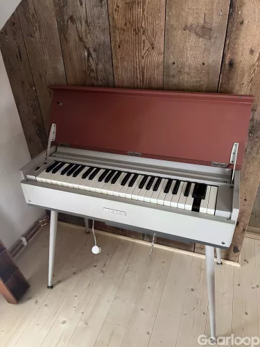Yamaha reed organ