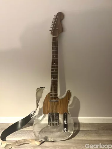 Unik plexiglastelecaster specialbyggd