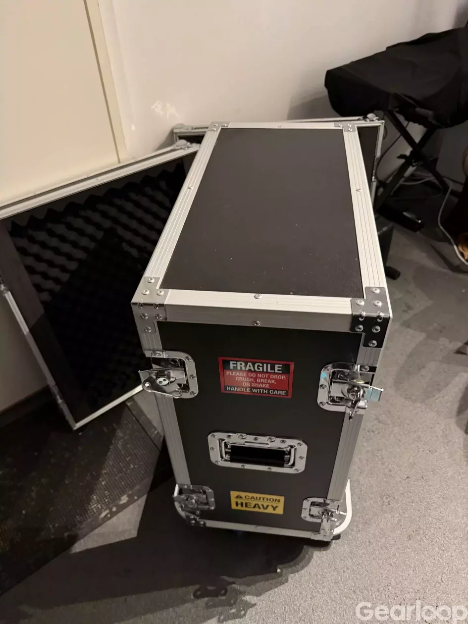 OSP 12U shockmount flightcase för 19” rack ,12 tum djup (ATA) - bild 2