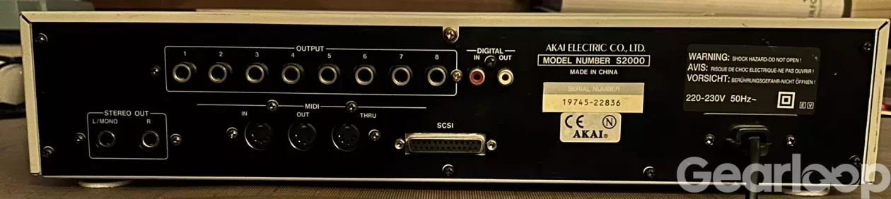 AKAI S2000 32 Mb och med IB-208P - bild 2