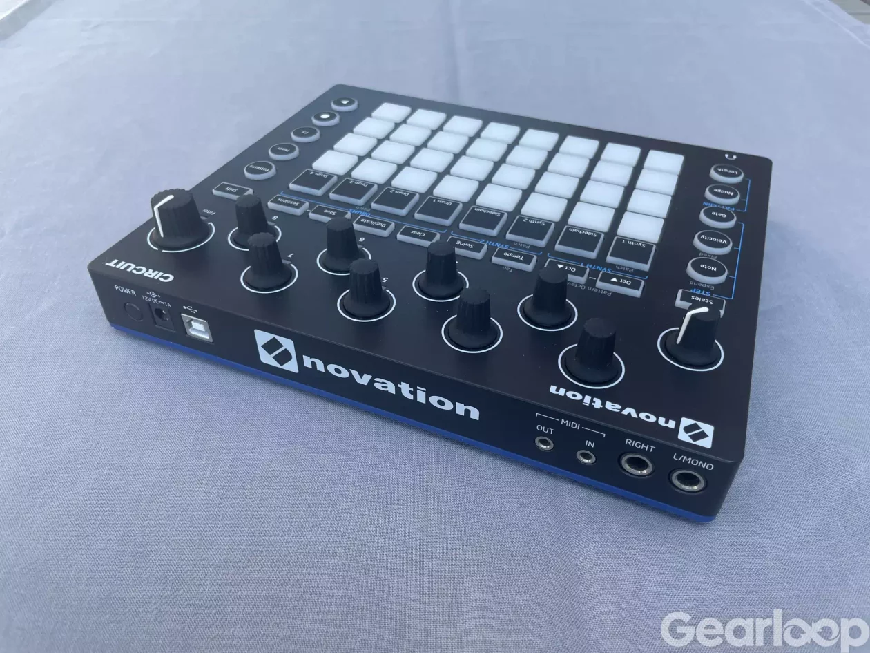 Novation Circuit + protective lid - bild 2