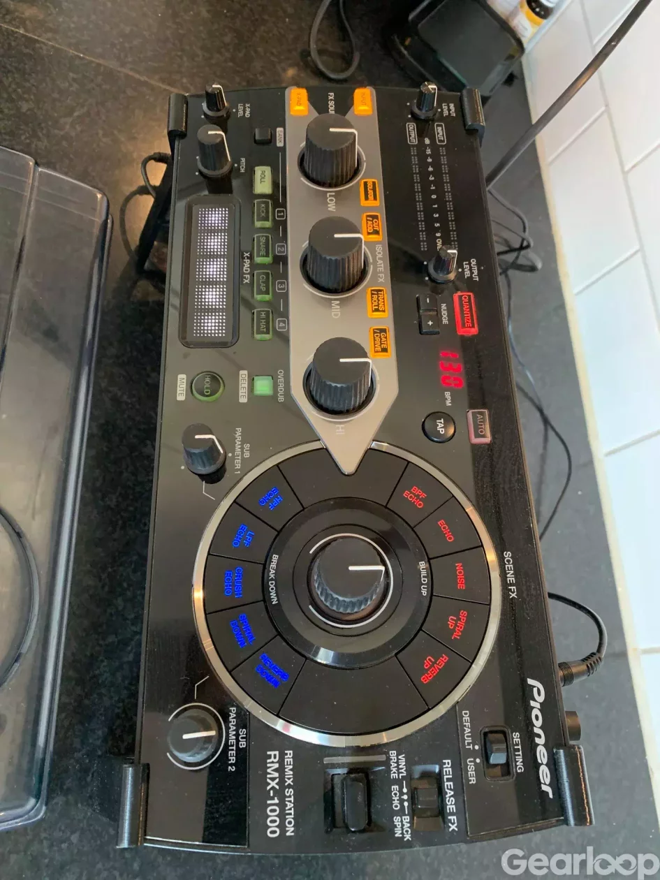 Pioneer RMX1000 + Decksaver + Stands - bild 2