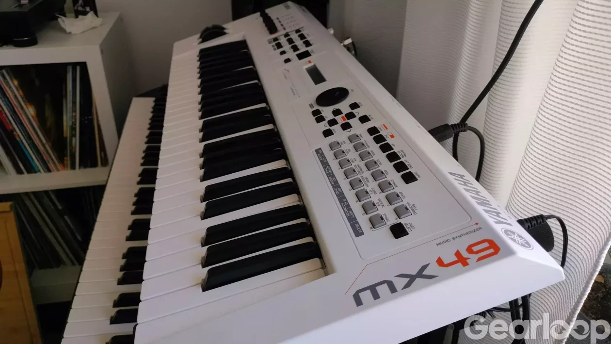 Yamaha MX49 keyboard / workstation - bild 2