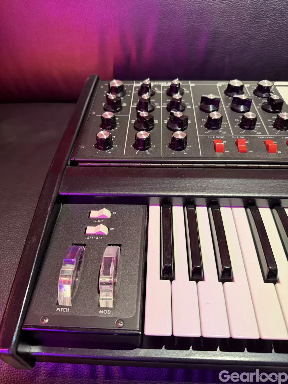 Moog Minimoog Voyager Electric Blue - bild 3