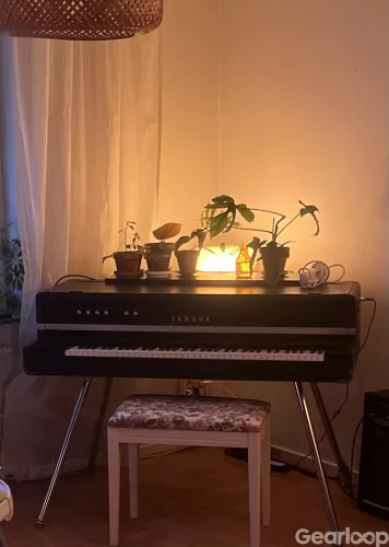Yamaha CP-70