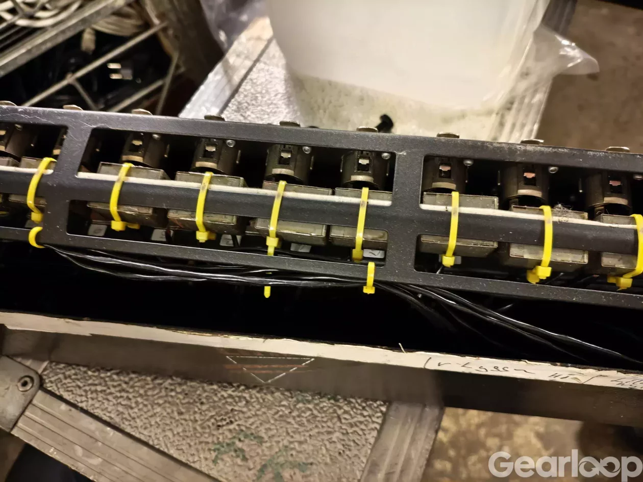 Link / LK 12-kanals Isolerad Splitbox (Lundahl Transformers) - bild 3