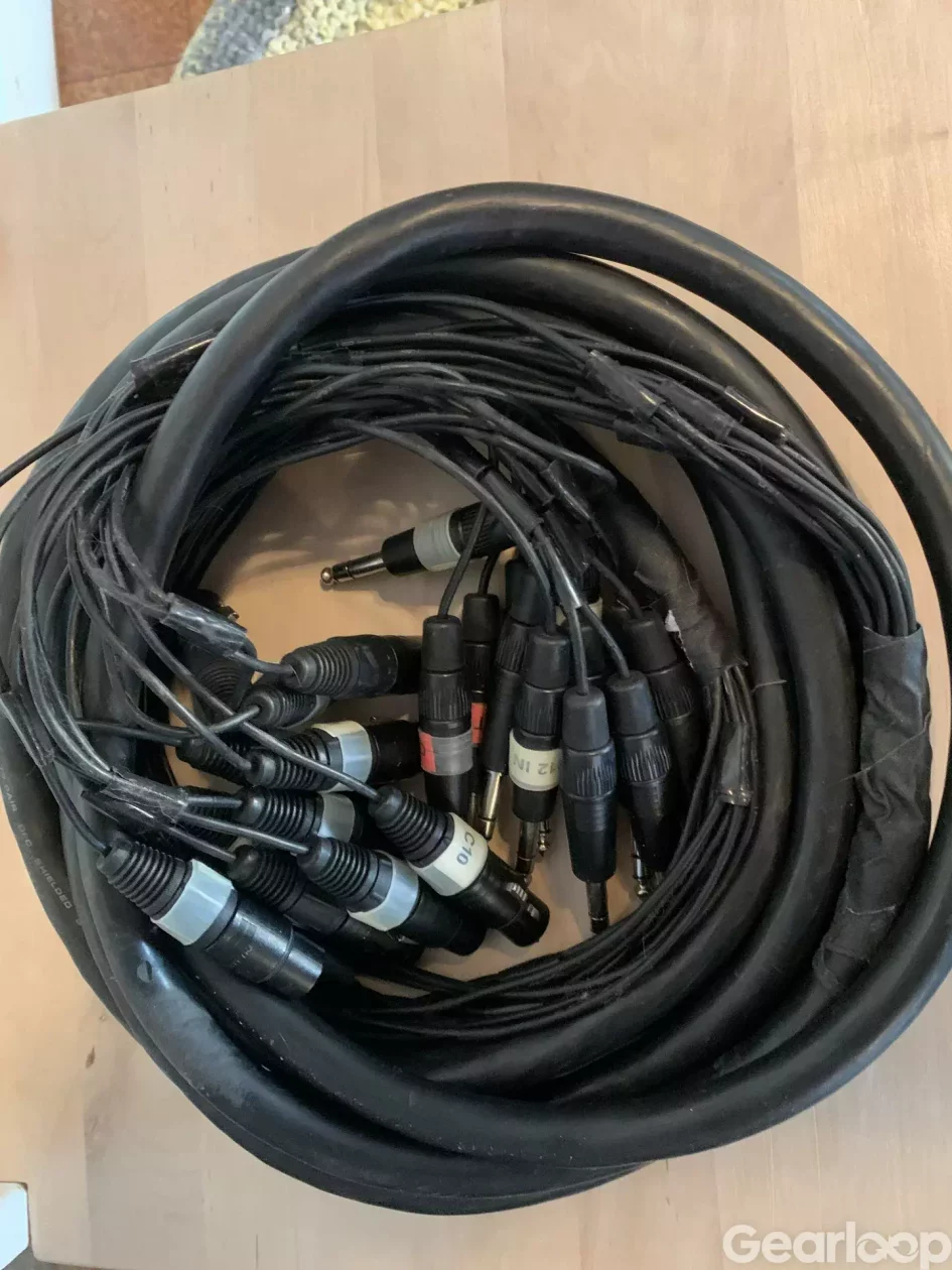 Diverse kortare Multikablar o kontakter o tillbehör mm - bild 2