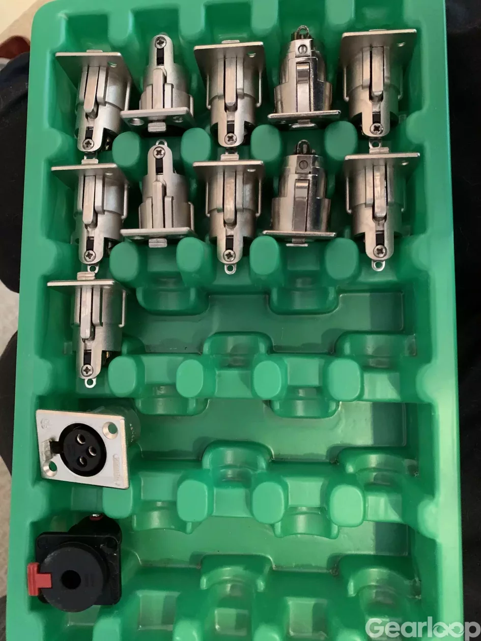 Diverse kortare Multikablar o kontakter o tillbehör mm - bild 3