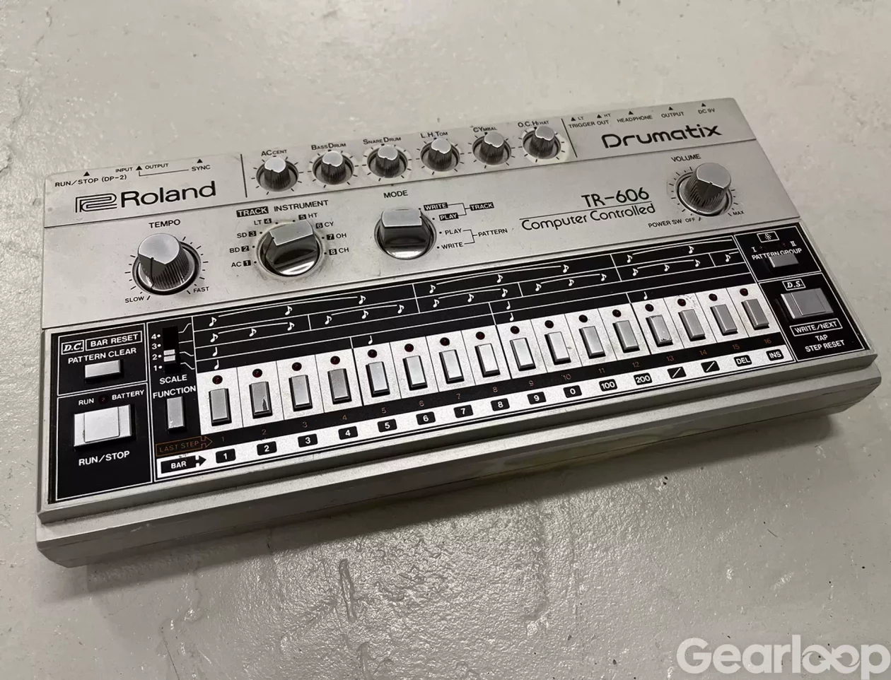 Roland TR-606 Drumatix – nyservad + originalväska - bild 2