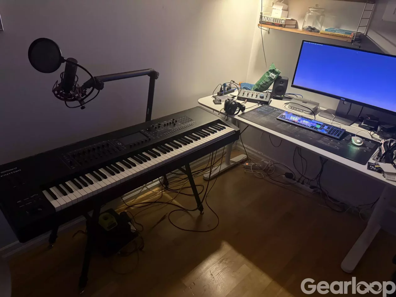 Roland Fantom-8 EX 88-tangenter - bild 2