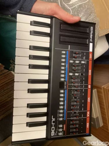 Roland JU-06 + Keyboard