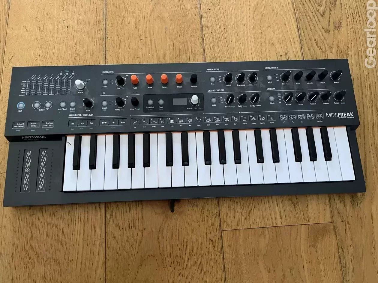 Elektron Digitone 2, Arturia Minifreak, Dreadbox Nymphes - bild 2