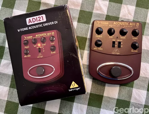 Behringer ADI21