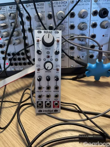 intellijel Bifold