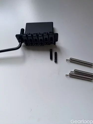 Wilkinson Tremolo VS100