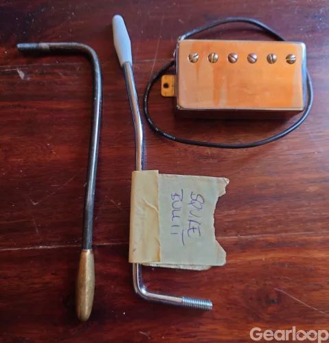 Epiphone Alnico classic neck pickup , två svajarmar