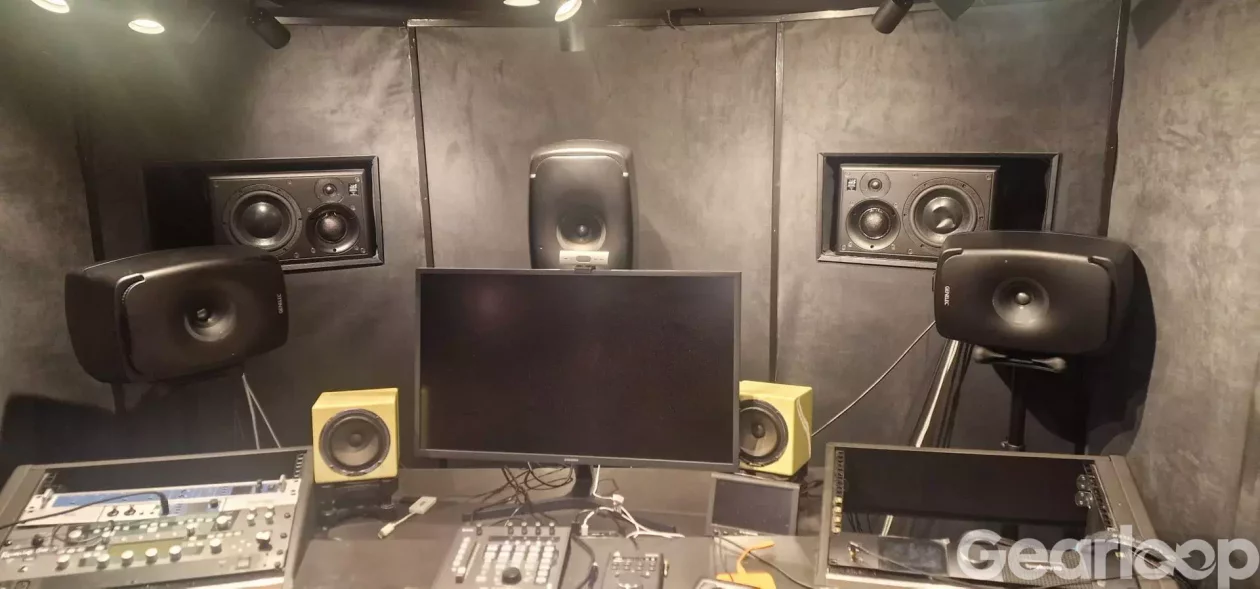 Genelec 8351B – 3 st. studiomonitor | Enastående skick - bild 2