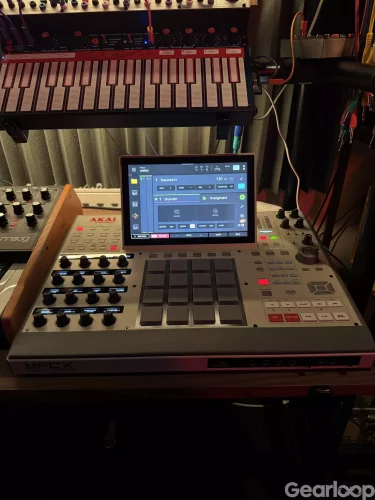 Akai MPC X SE i nyskick!
