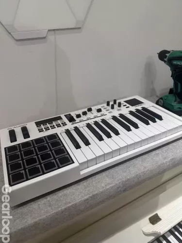 M-Audio Code 25 MIDI-keyboard