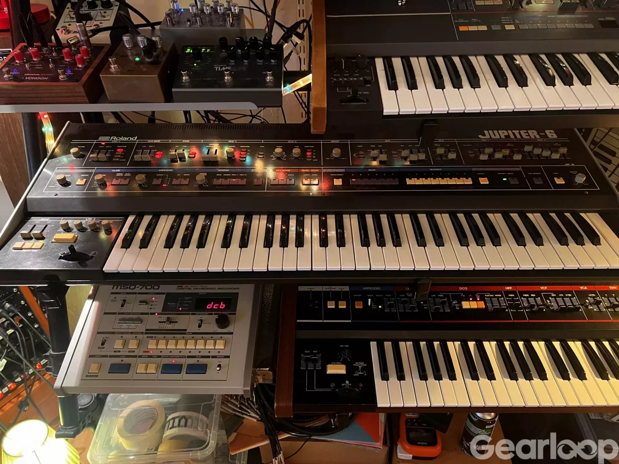 Roland Jupiter-6 med Tauntek MIDI Mod - bild 2