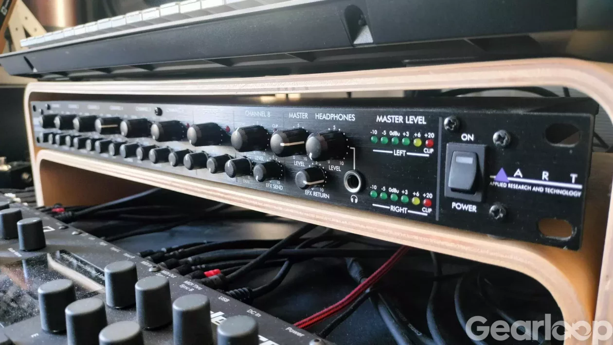 ART MX822 8-kanalig stereomixer - bild 2