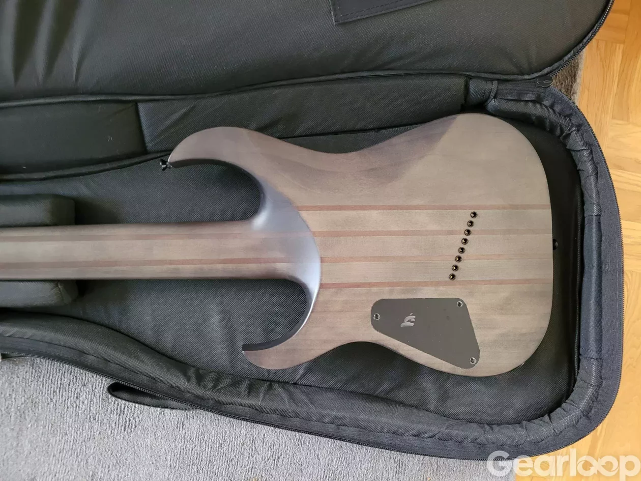 Suverän Harley Benton Multiscale 8-string (R-458MN) - bild 5