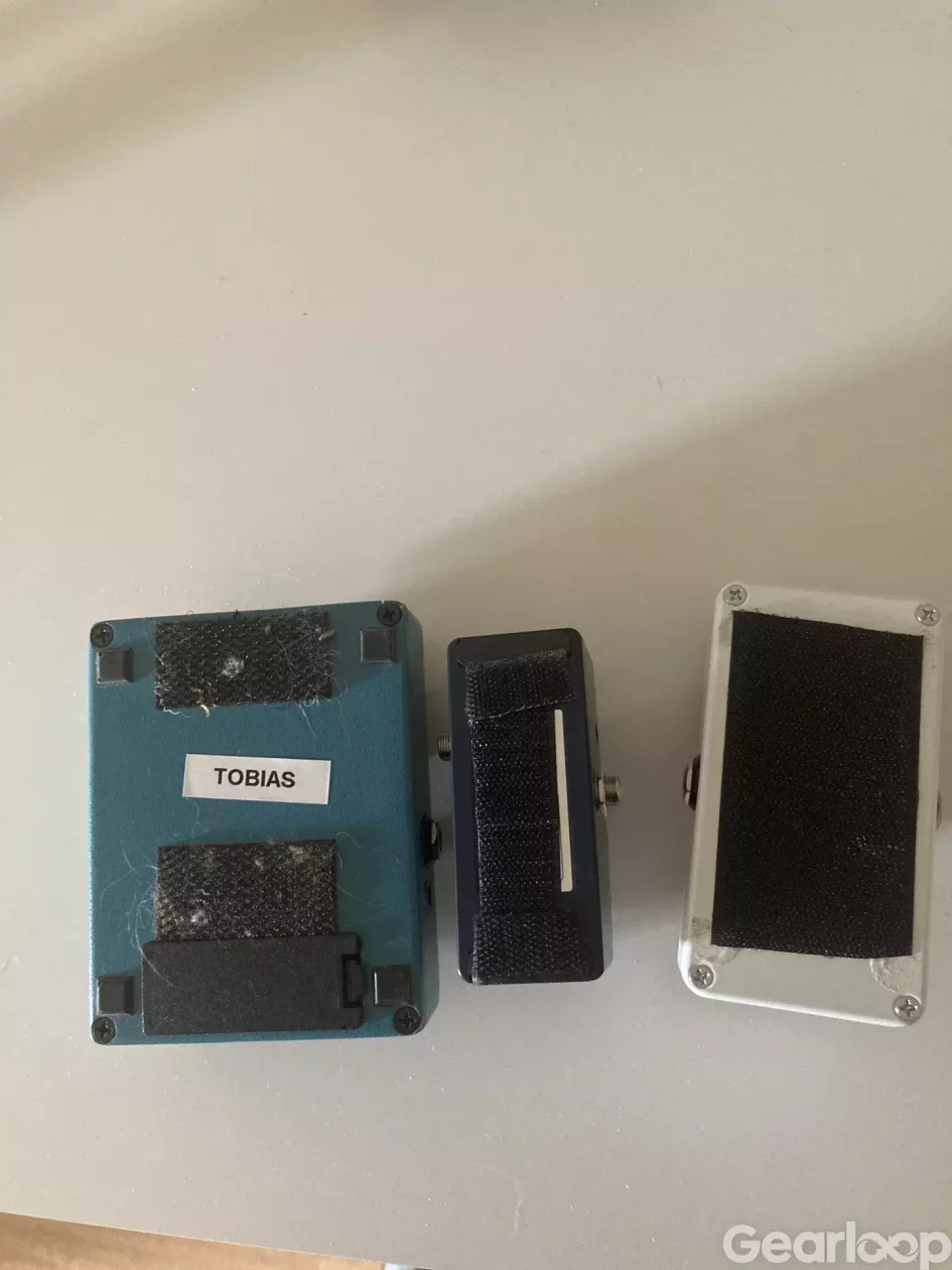 tech 21 vt bass v1,ibanez tremolo mini,Ehx flatiron  fuzz - bild 2