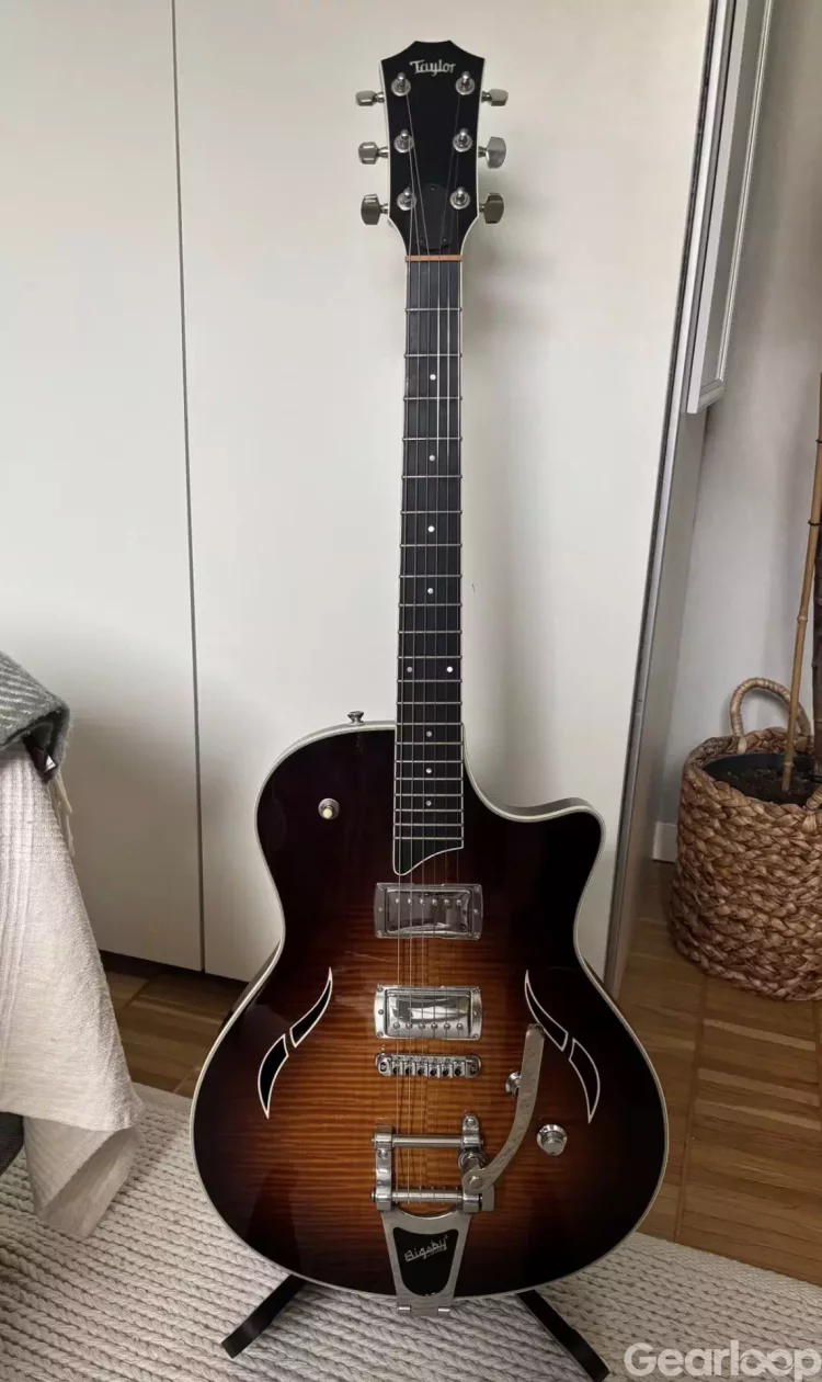 Taylor T3/B Semi-Hollow Electric Guitar med Bigsby - bild 2