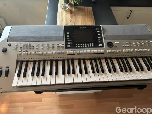 Yamaha PSR-S910