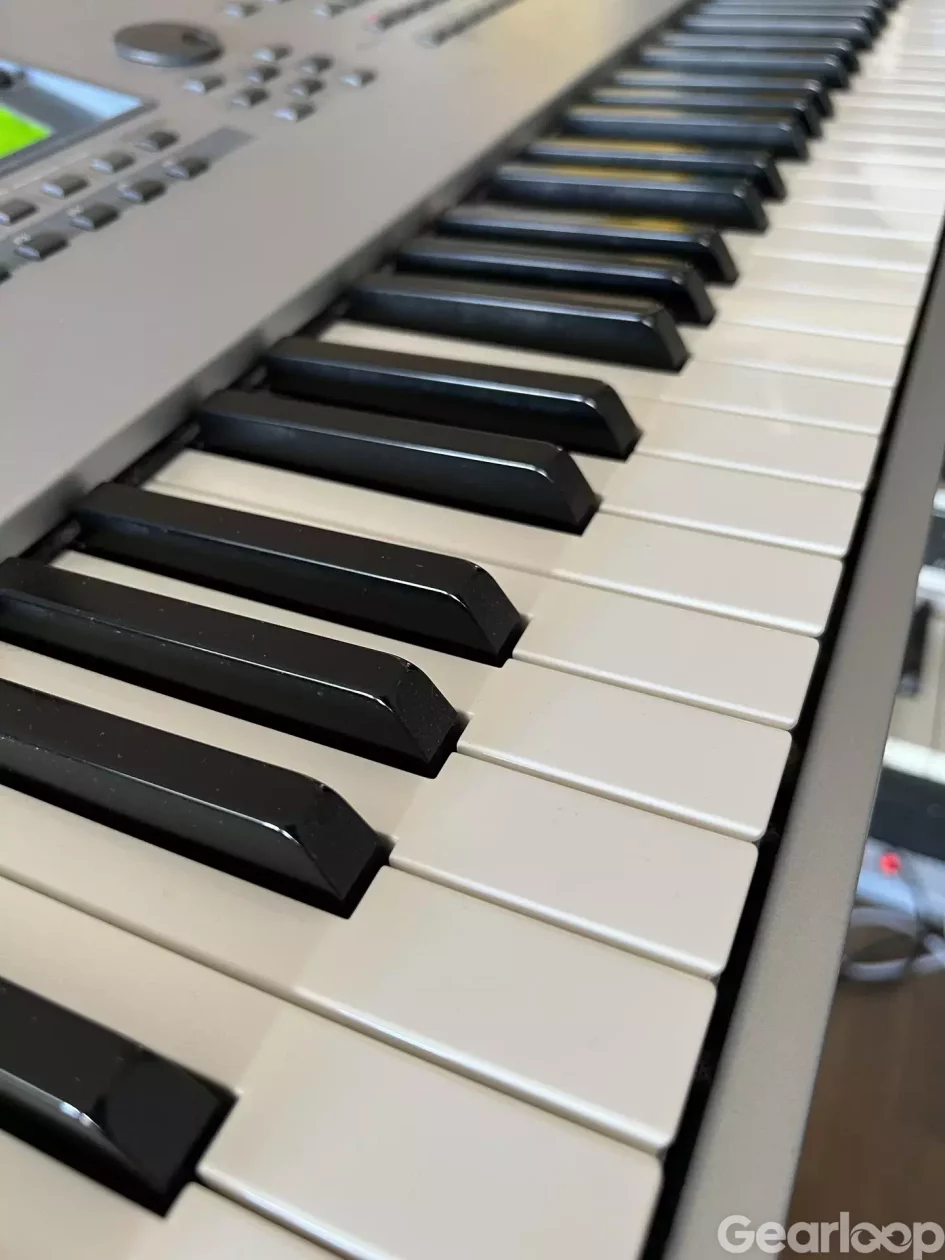 Yamaha Motif ES8 Synth - bild 2