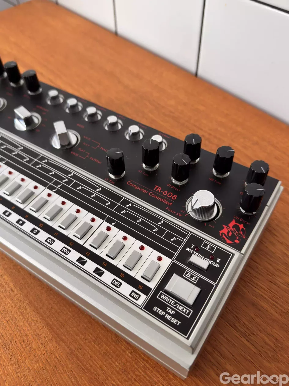 Roland TR-608 (moddad TR-606!) - bild 3