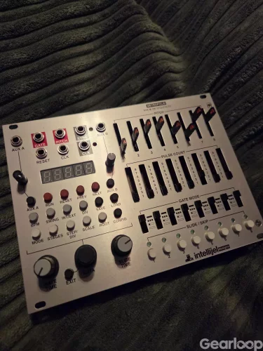 Intellijel Metropolis (OG)
