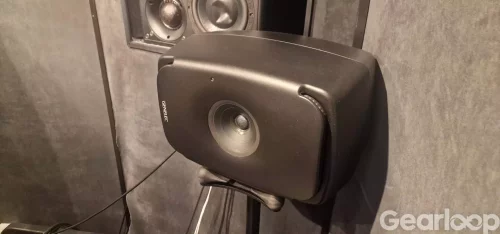 Genelec 8351B studiomonitor + K&M stativ | Enastående skick
