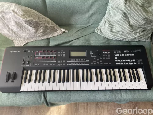 Yamaha MOXF6