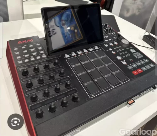 Akai MPC X