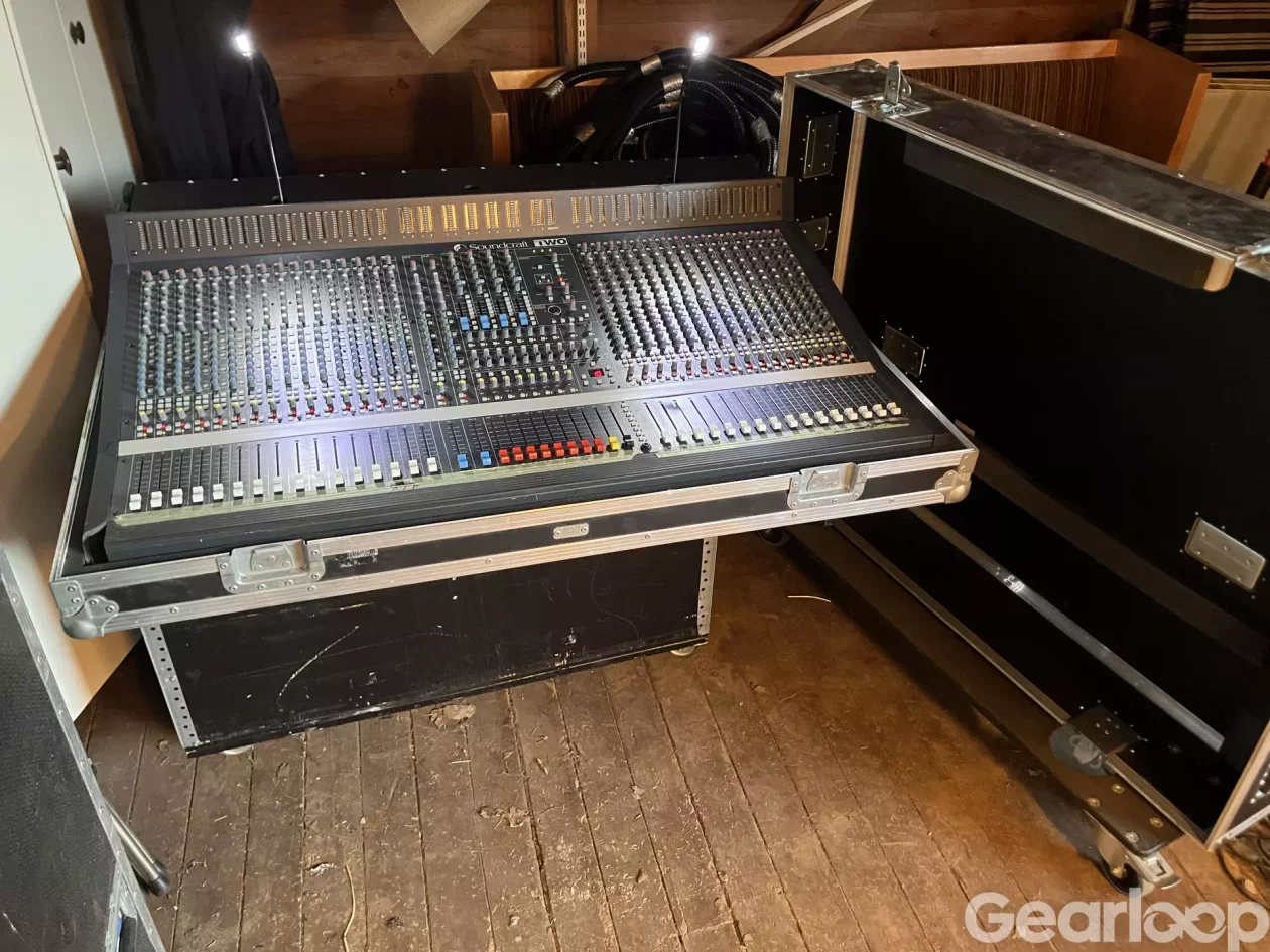 Soundcraft Series TWO med case - bild 2