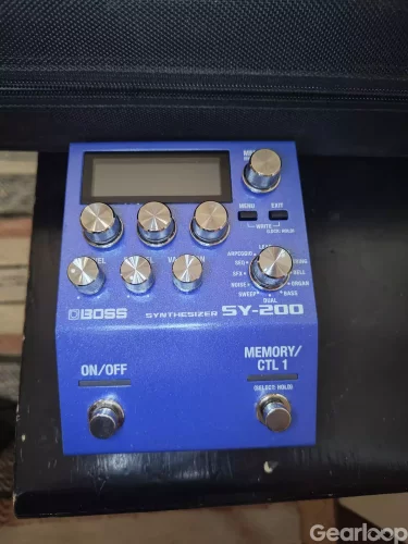 Boss SY-200