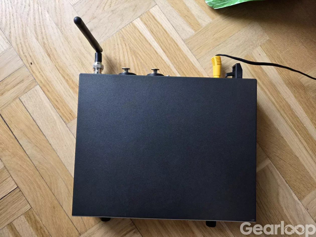 SR300 IEM transmitter B-Band - bild 2