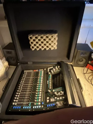 Allen & Heath SQ-5 (Helt nyskick / Oanvänd) + Stageboxar DX168