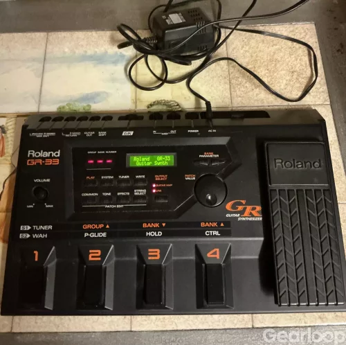 Roland GR-33 Guitar Synthesizer & JV-1080 MIDI Sound Module