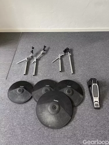 Alesis HiHat och cymbaler