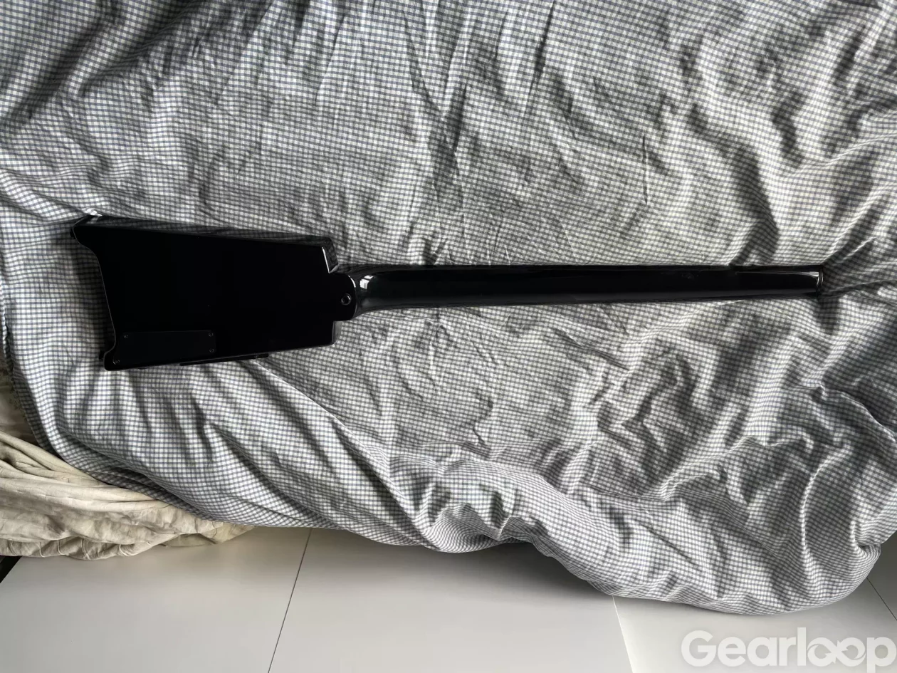 Steinberger bas för vänterhänta - bild 1