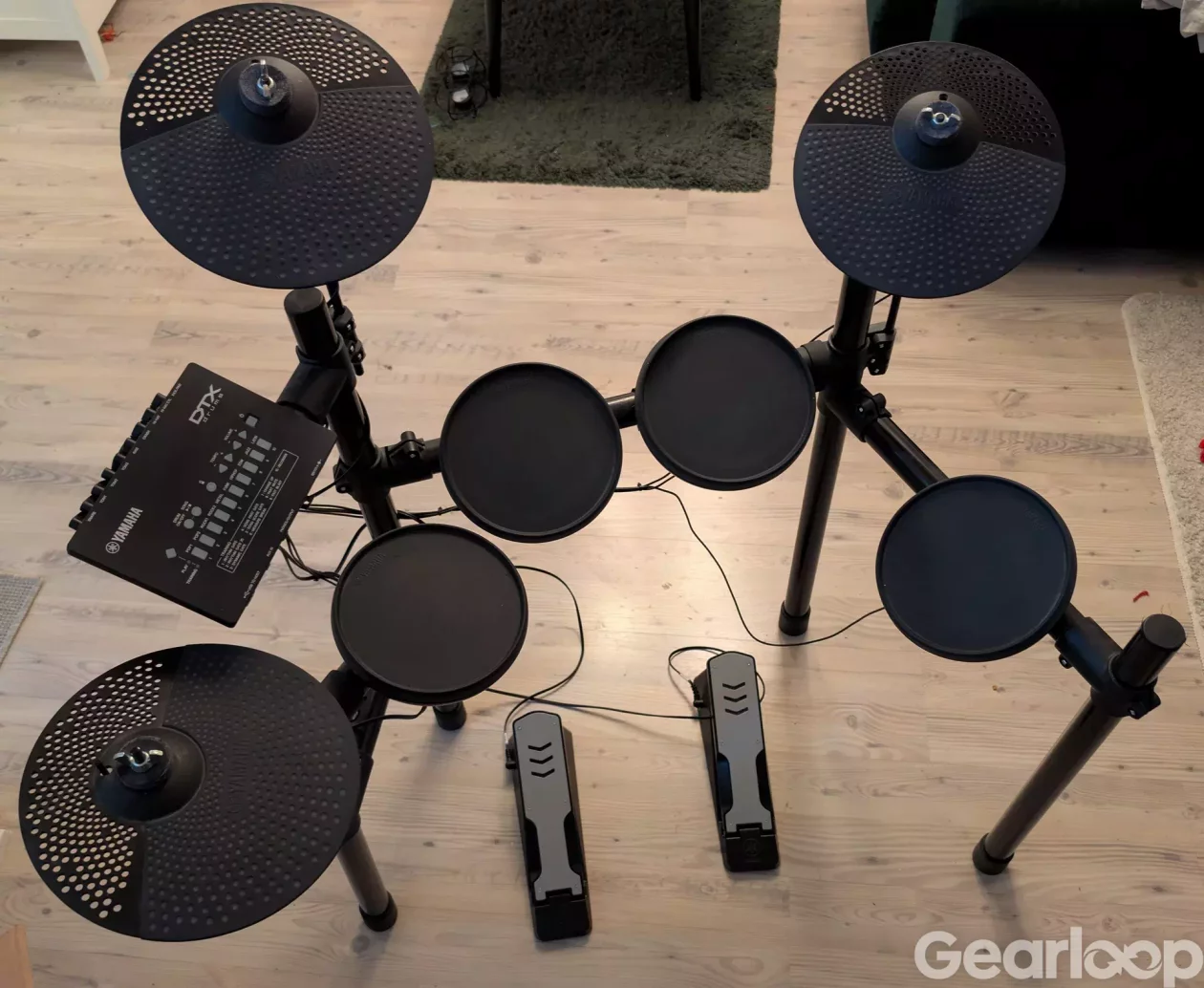 Yamaha DTX402K Digitalt Trumset - bild 4
