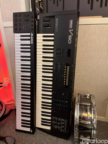 Yamaha V50