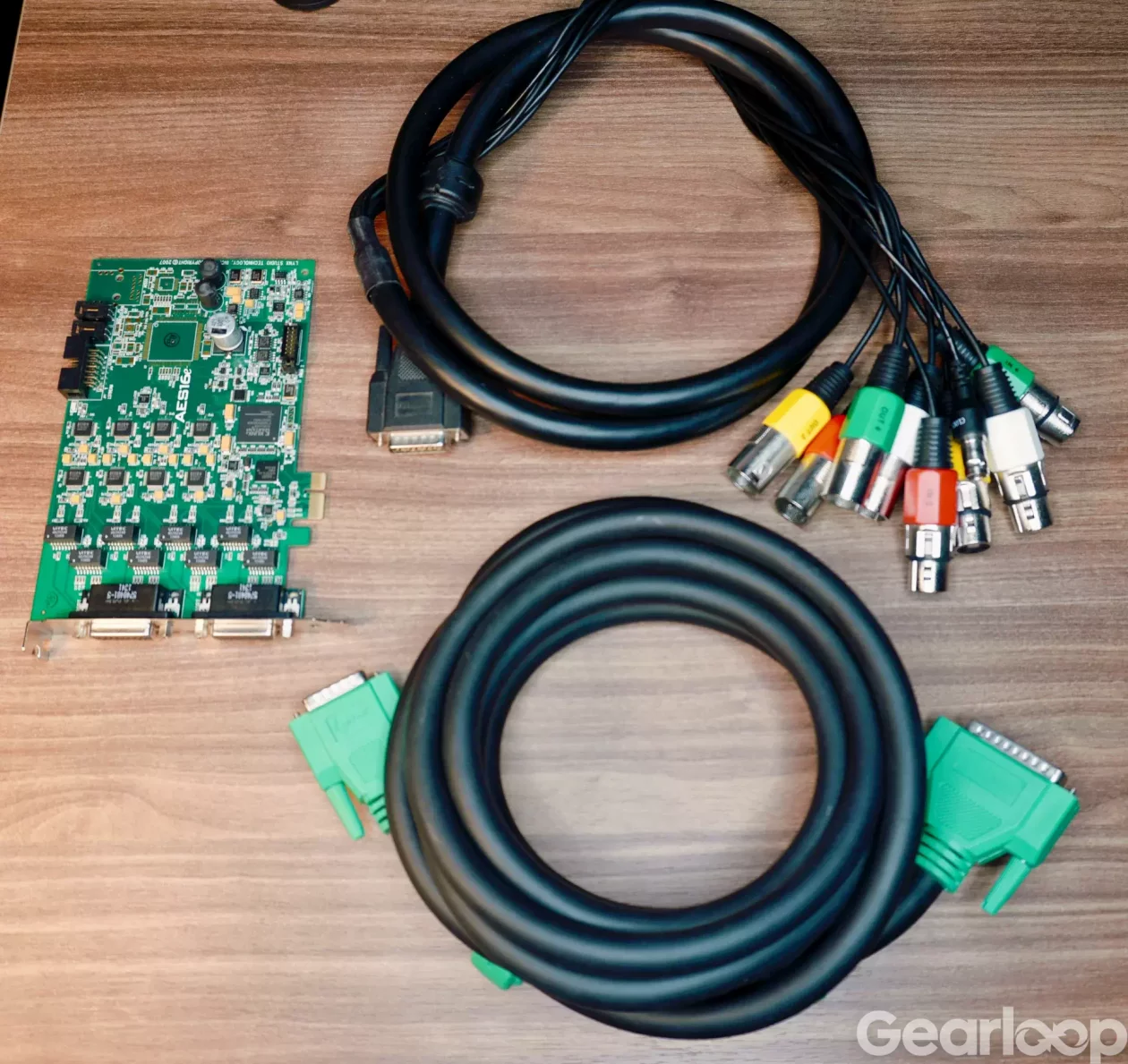 Lynx AES16e ljudkort med kablage - bild 1